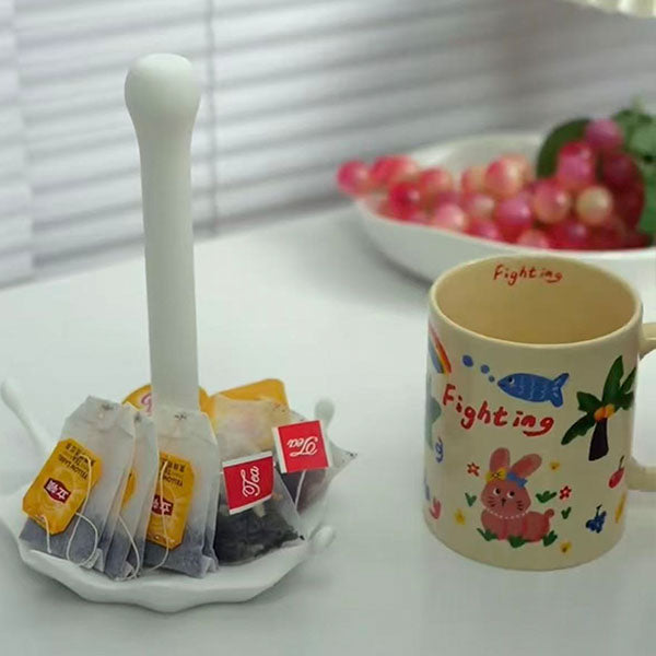 Floating Inverted Mug Holder – Creative Milk-Style Cup Stand for Unique Kitchen Decor Tudoushop